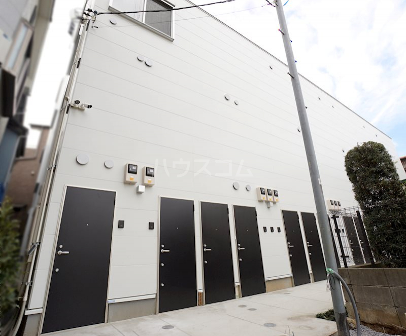 15/21 エントランス