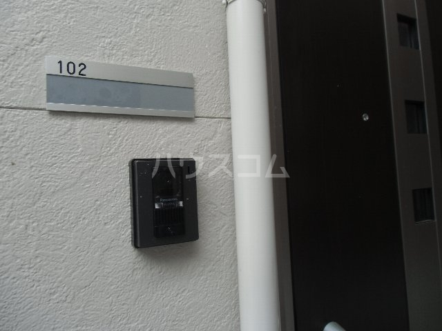 14/16 エントランス