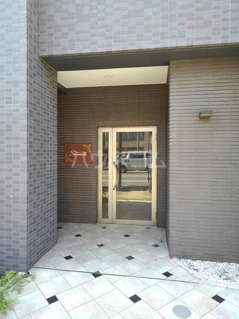 2/10 エントランス