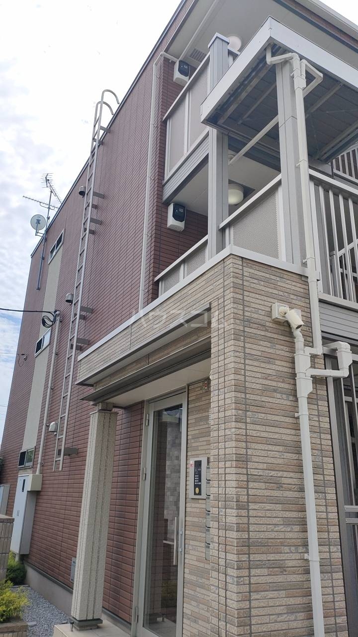2/30 外観