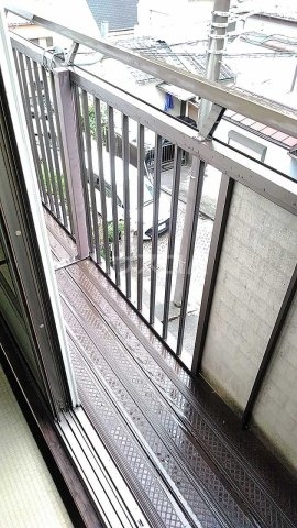 19/23 バルコニー