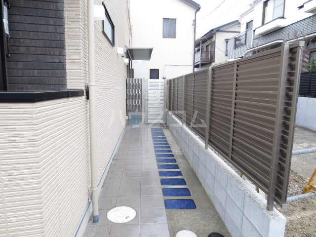 3/6 エントランス