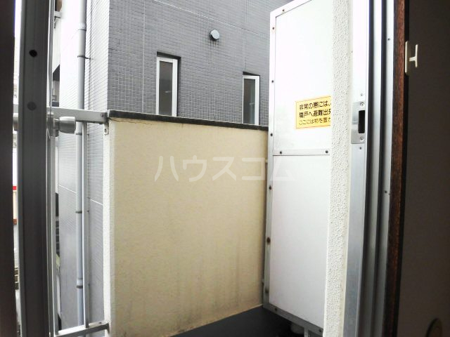 18/30 バルコニー