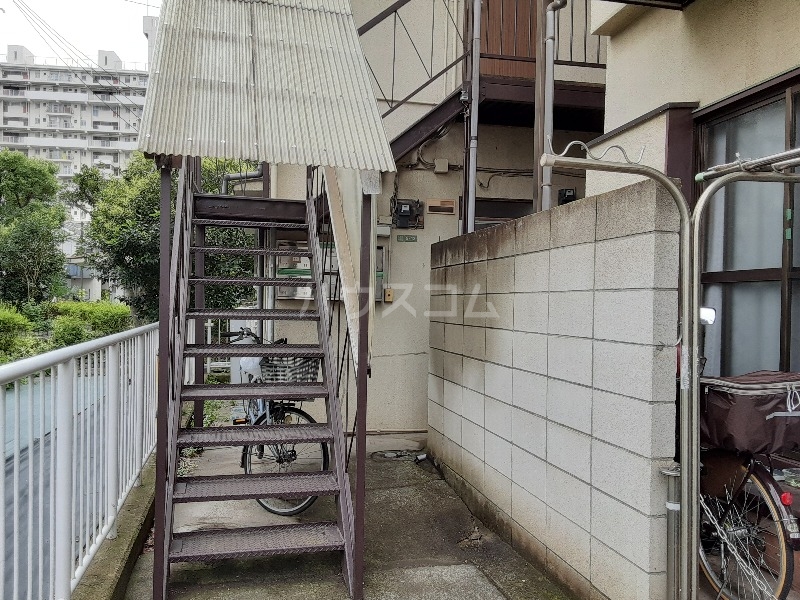 3/7 エントランス