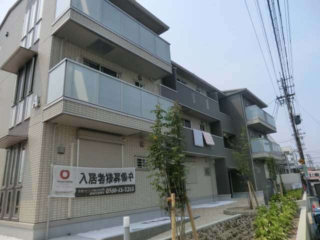 2/26 外観