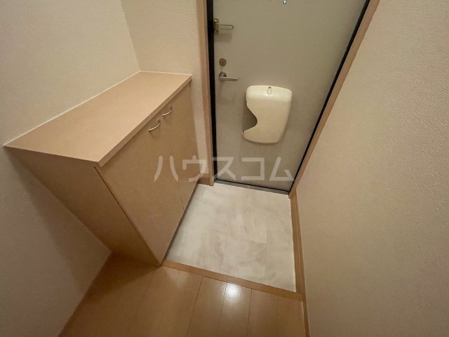 13/30 玄関