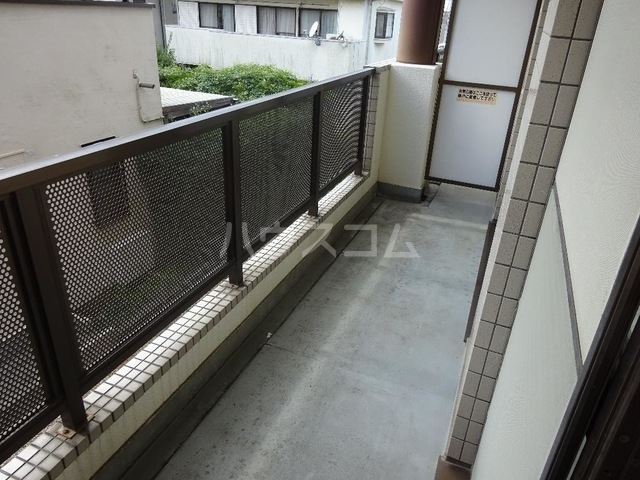 13/16 バルコニー