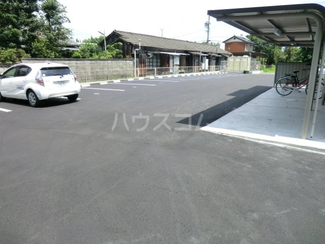 15/25 駐車場