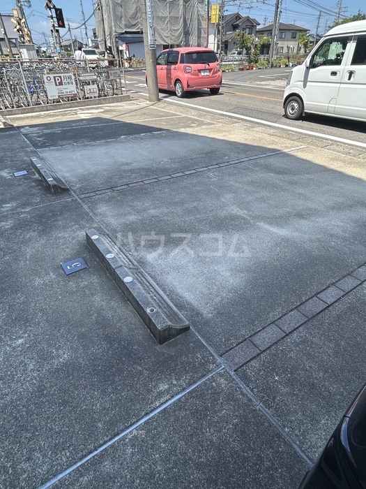 15/25 駐車場
