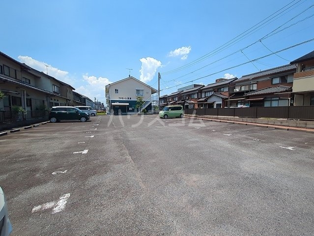 2/11 駐車場