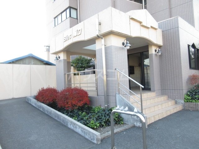 19/24 エントランス