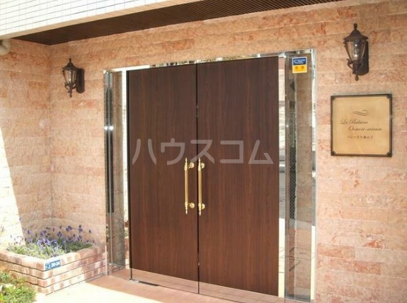 2/8 エントランス