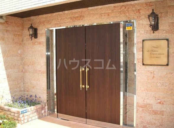 2/8 エントランス