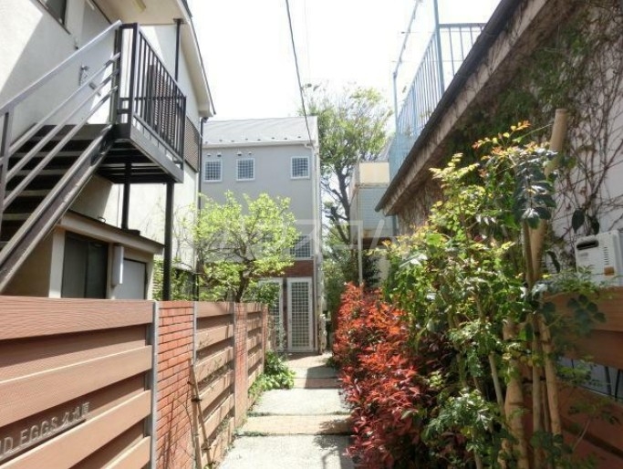 15/17 エントランス