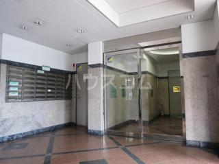 14/20 エントランス