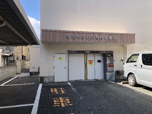 19/25 駐車場