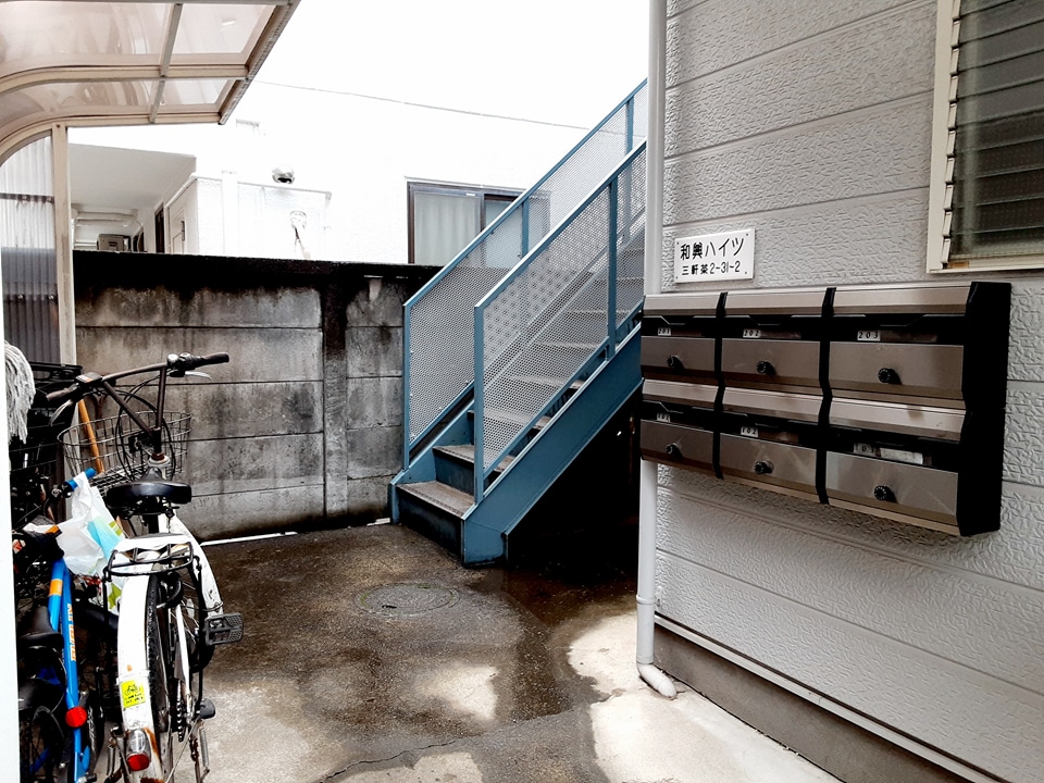 建物エントランス