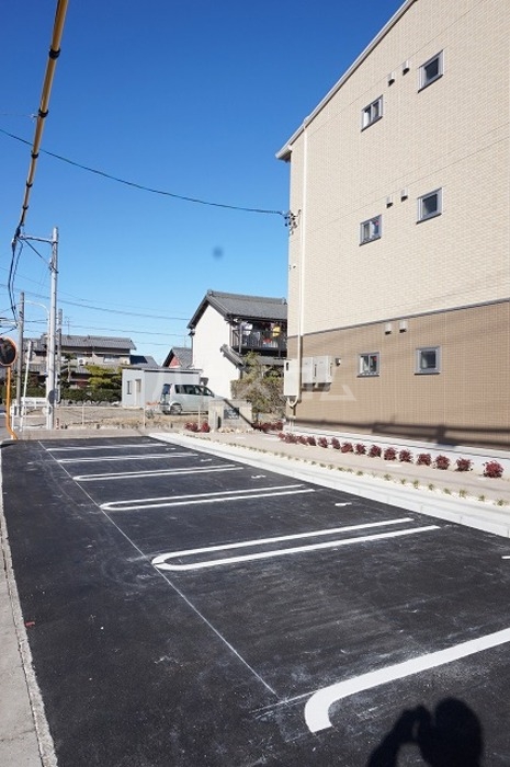 16/24 駐車場