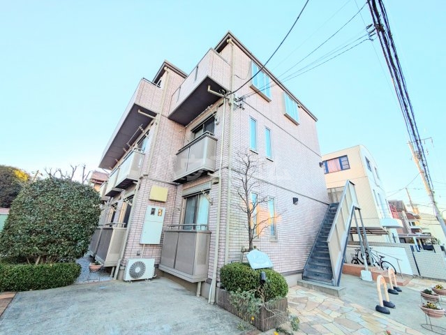 2/30 外観