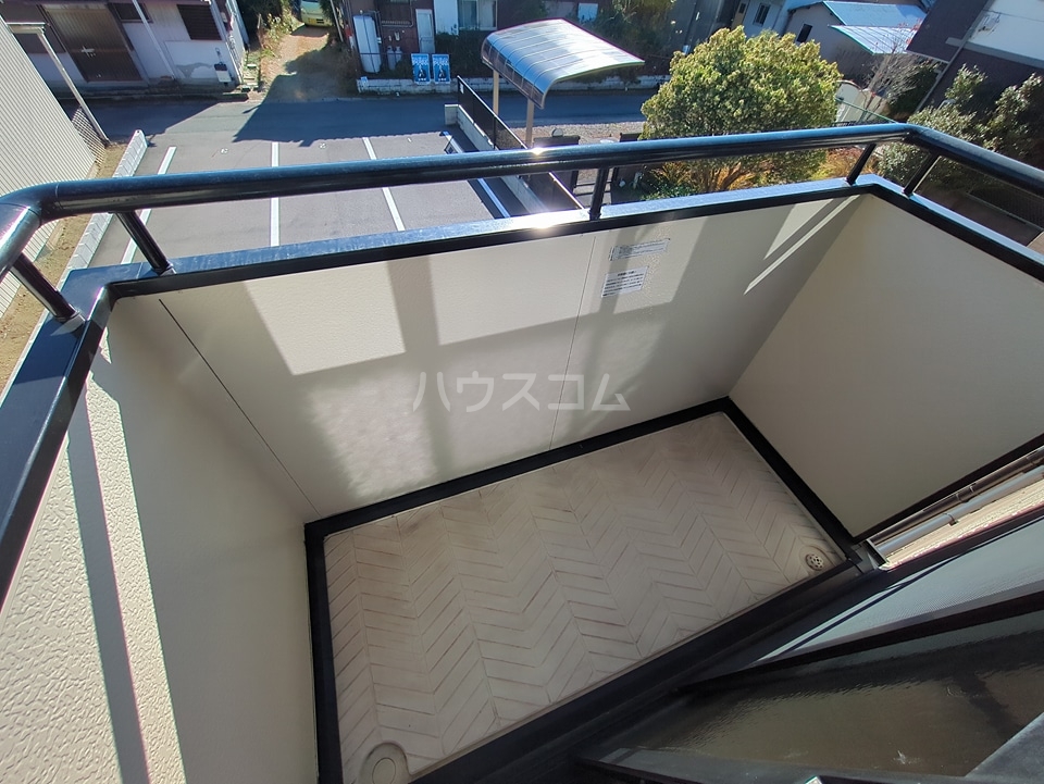14/28 バルコニー