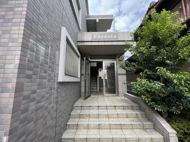 22/29 エントランス