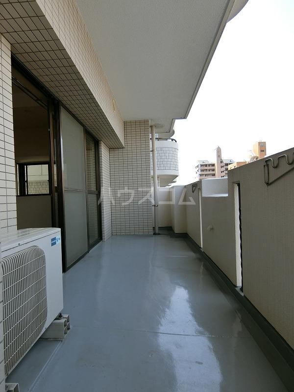 13/23 バルコニー