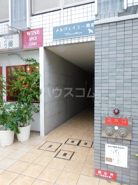 17/21 エントランス