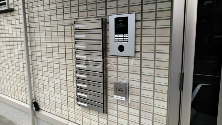 2/11 エントランス