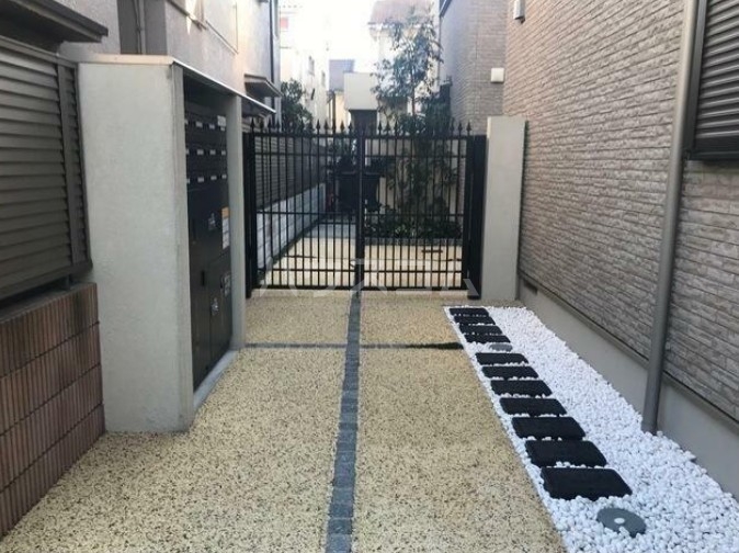 14/24 エントランス