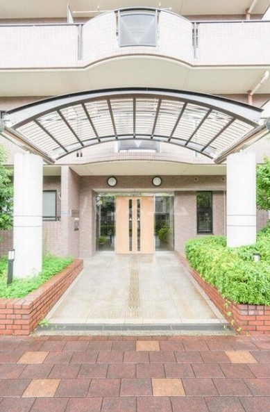 15/25 エントランス