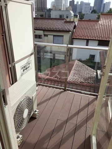 21/30 バルコニー