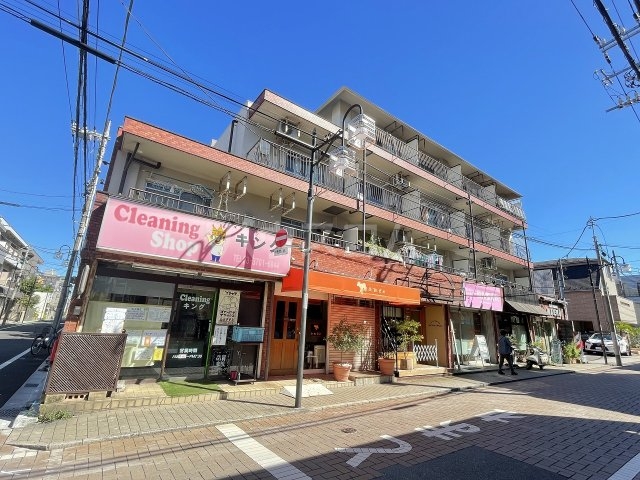 第１０大浦ビルの外観