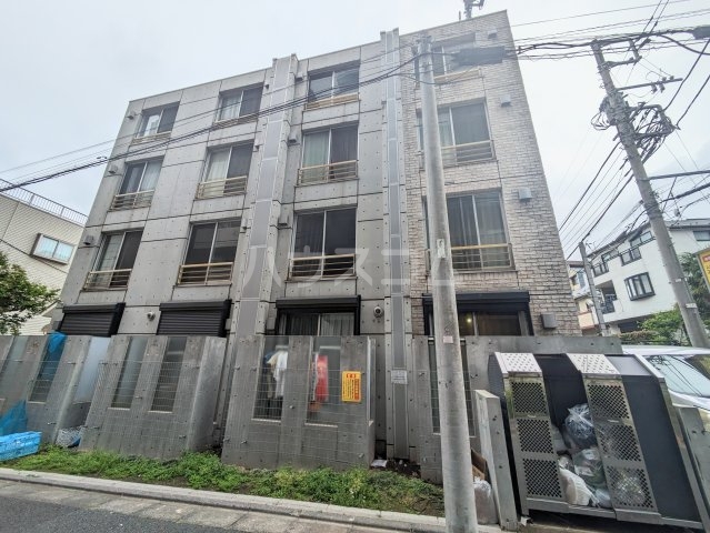 2/8 外観