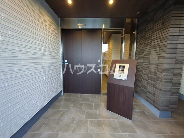 4/10 エントランス