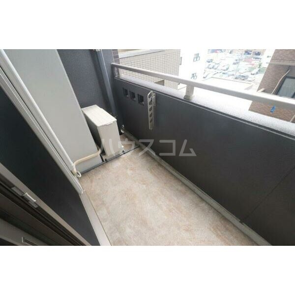 13/25 バルコニー