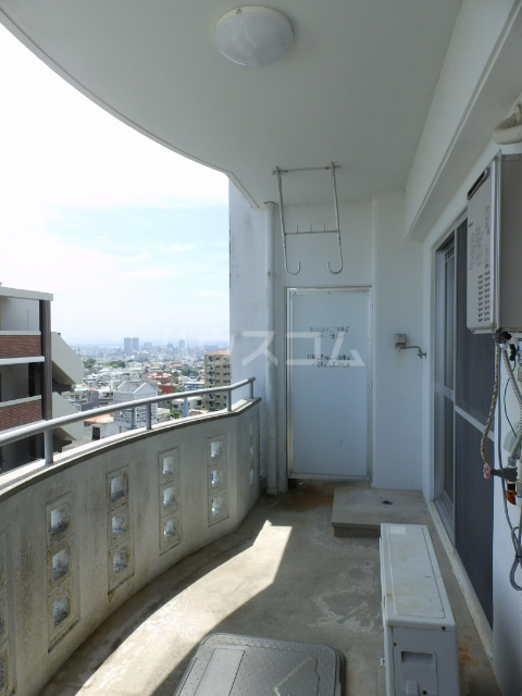 13/21 バルコニー
