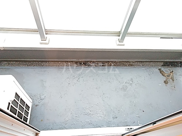 20/30 バルコニー