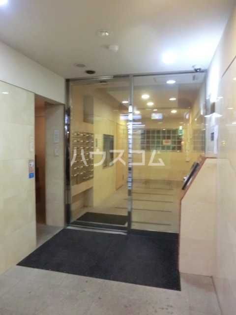 19/24 エントランス