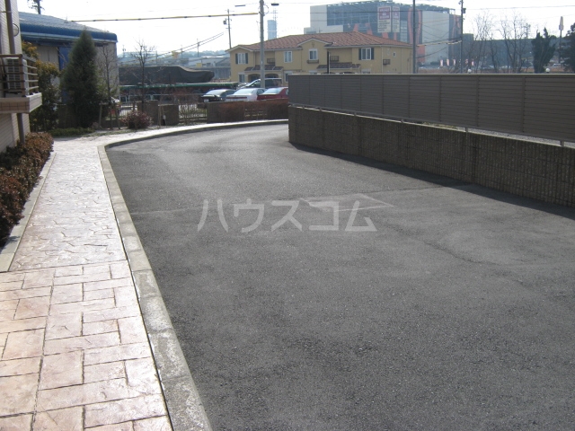 29/30 エントランス