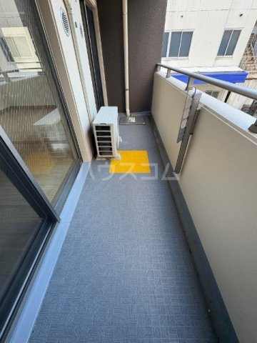 14/23 バルコニー