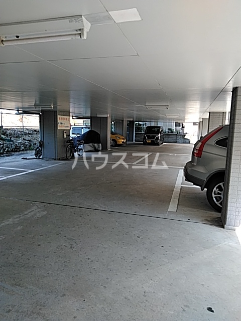 29/30 駐車場