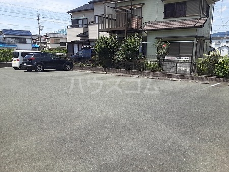 20/30 駐車場