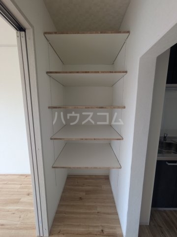 13/30 収納