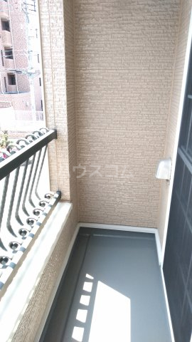 20/30 バルコニー