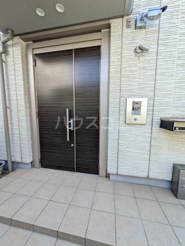 19/29 エントランス