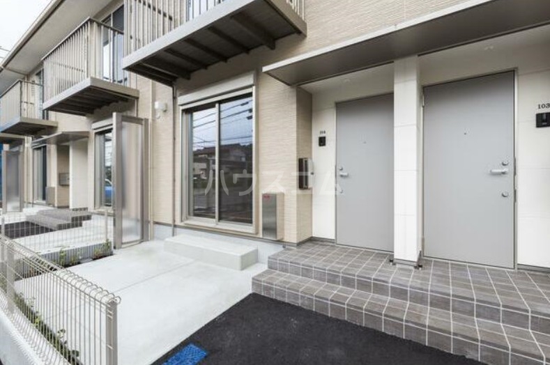 13/20 エントランス