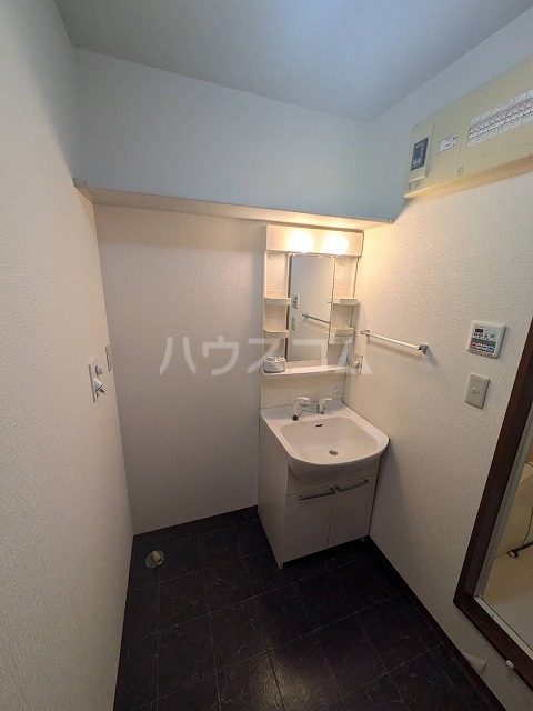 19/30 洗面