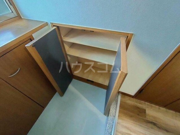 7/24 玄関