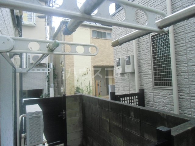 19/29 エントランス