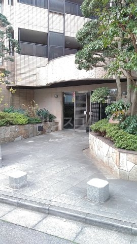 3/6 エントランス